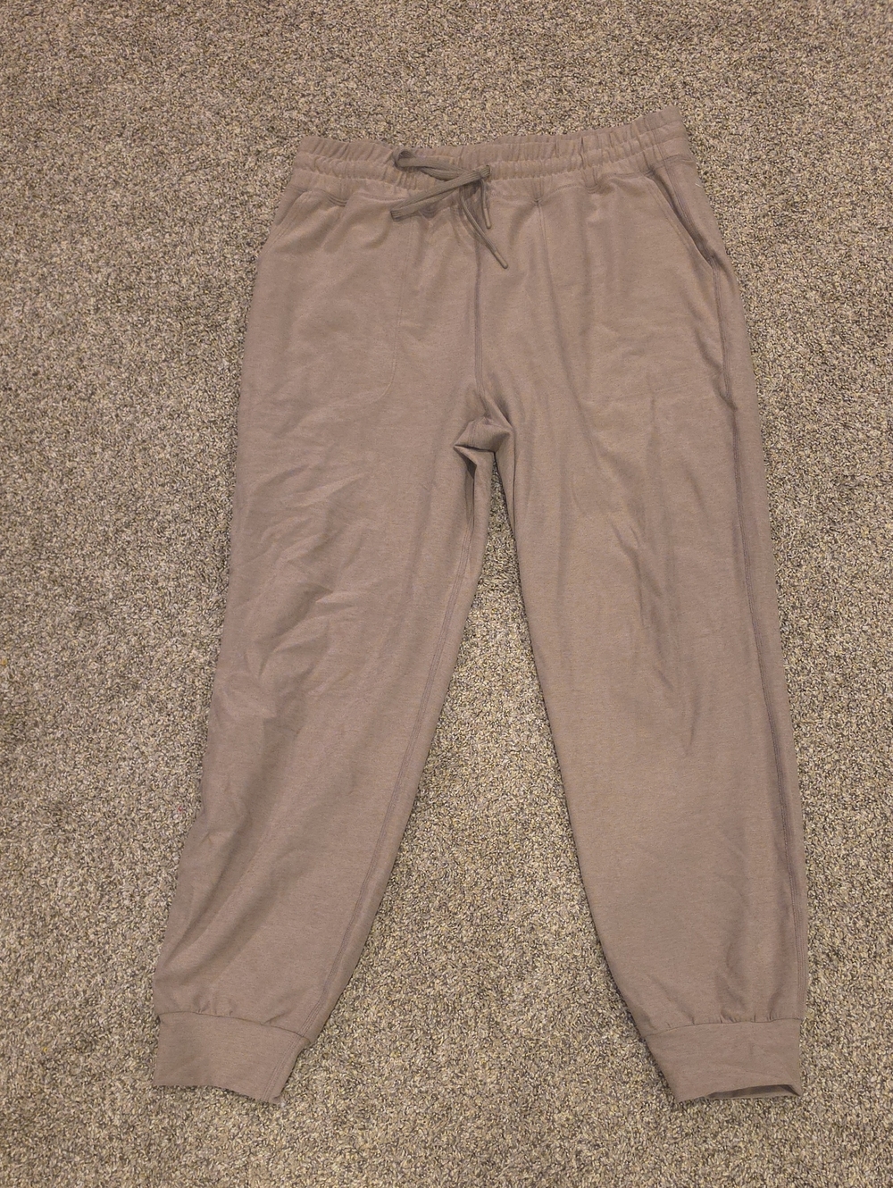 Beyond Yoga Neutral Taupe-Linen Leggings